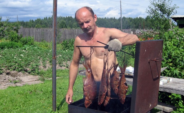 Если есть река, рыбак без обеда не останется