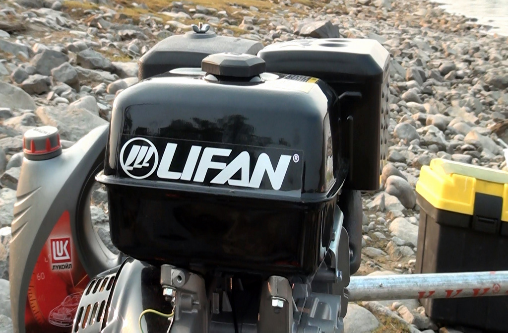 Мотор лодочный Lifan
