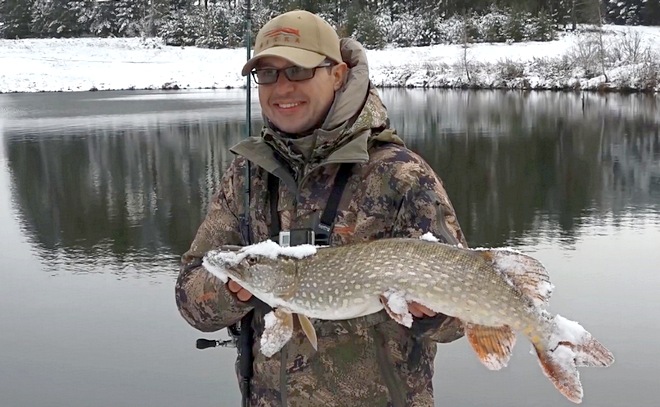 Зимний спиннинг. Снежная щука.