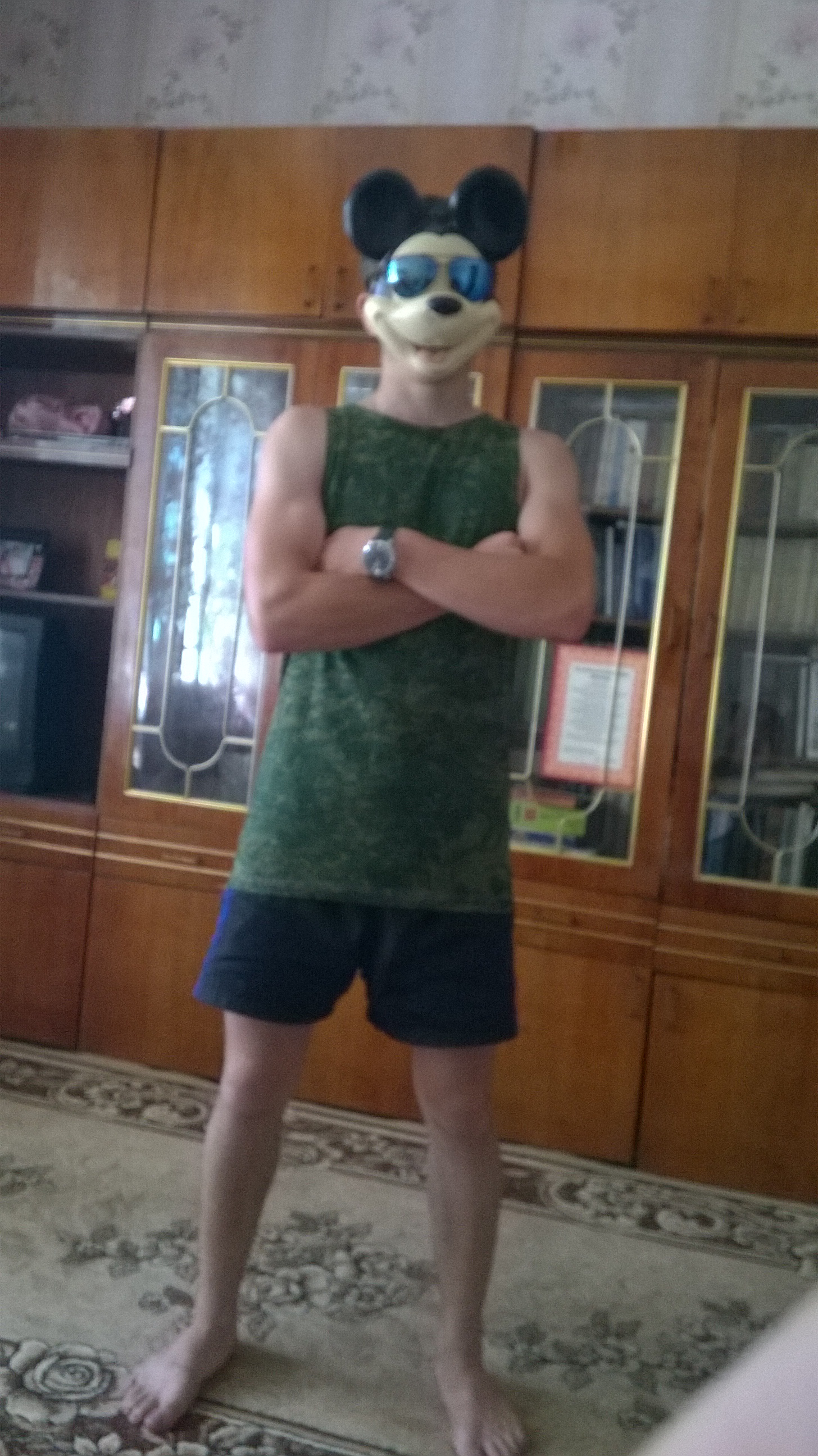 balandin_2014